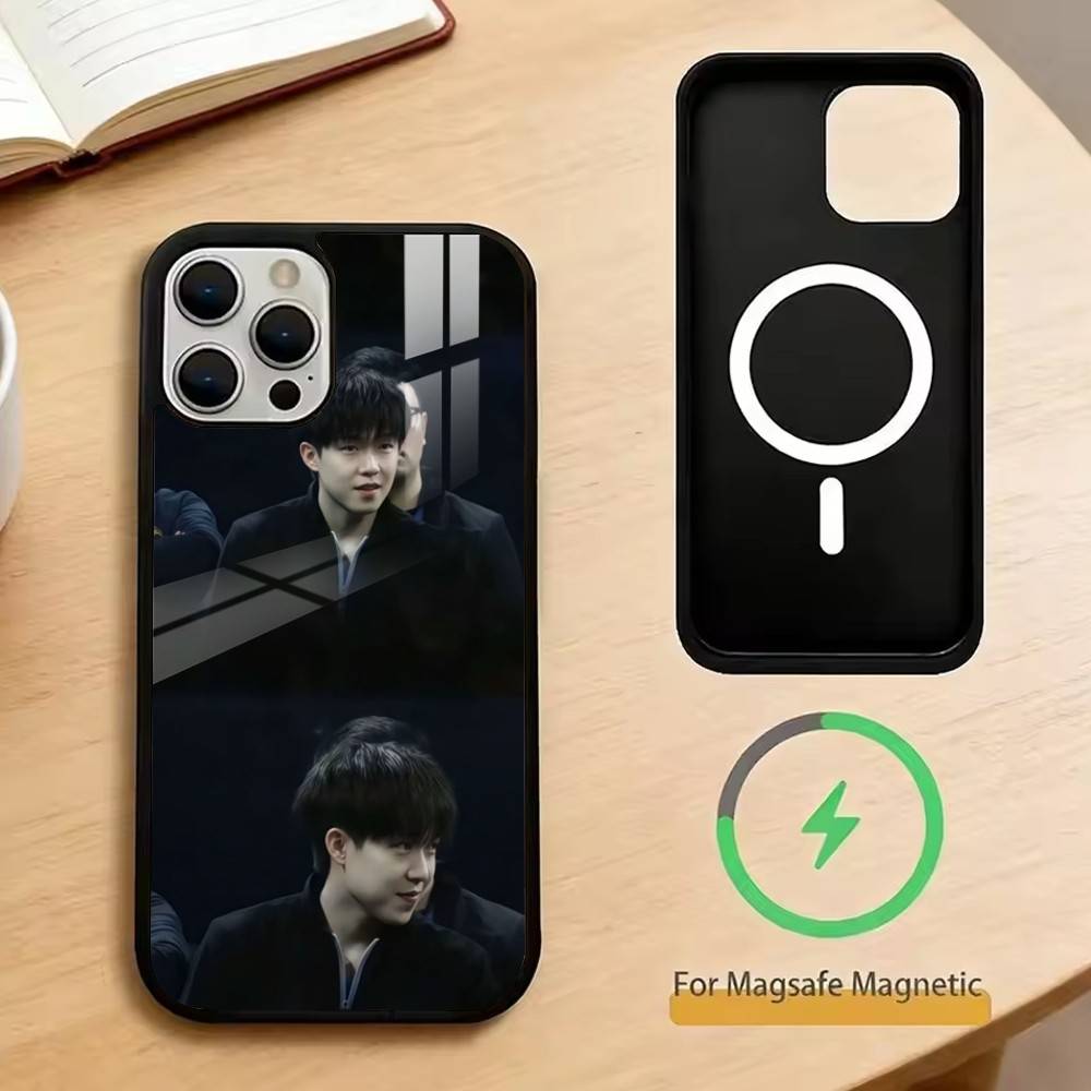 W-Wang Chuqin-卓球選手 iPhone17、16 - Table Tennis Quotes のレビューと価格